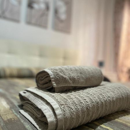 A Due Passi Dal Centro Apartment Равена Екстериор снимка