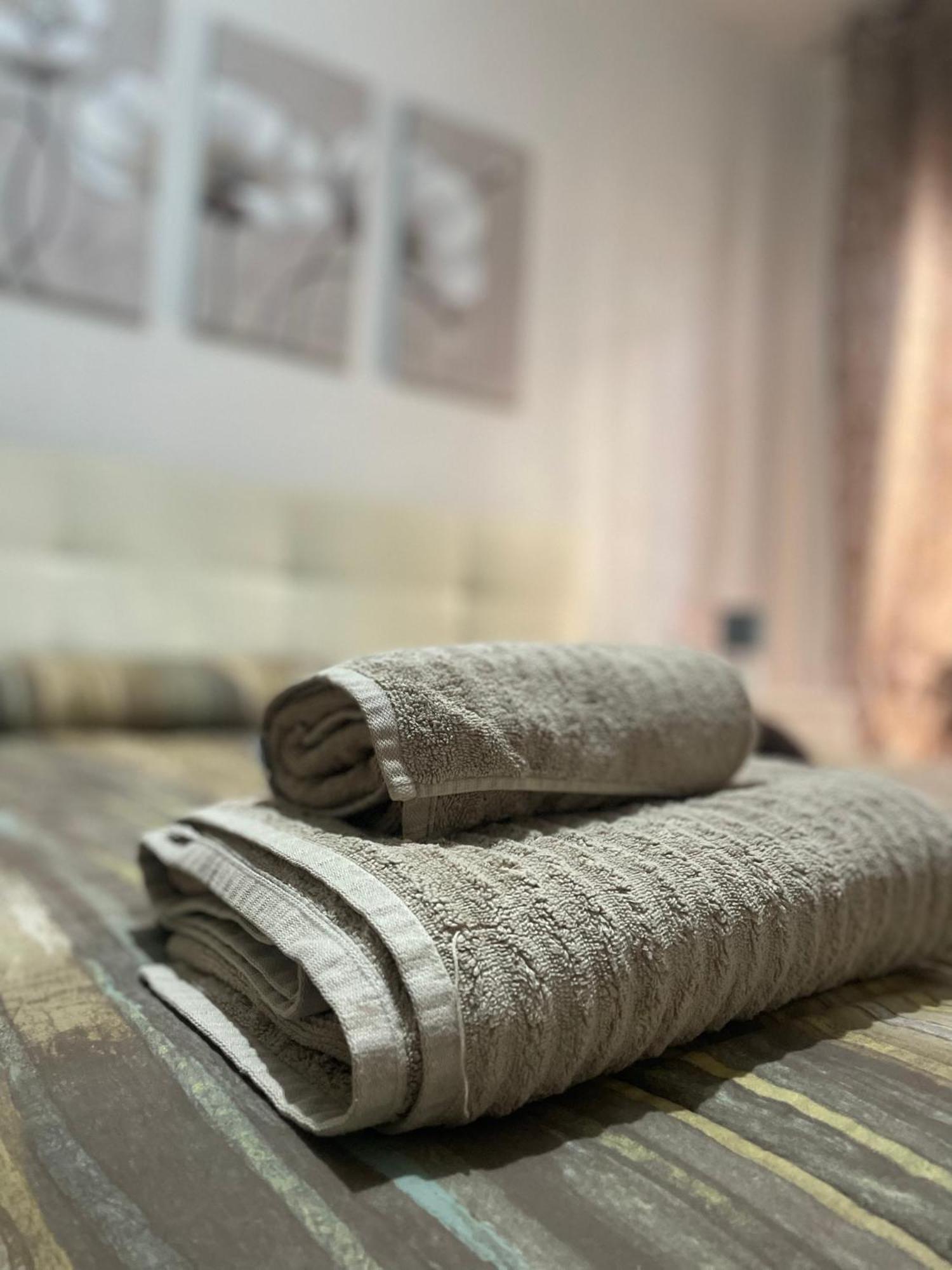 A Due Passi Dal Centro Apartment Равена Екстериор снимка
